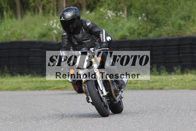 Archiv-2025/10 23.04.2025 Cornu Master School ADR/gruen-vert/23